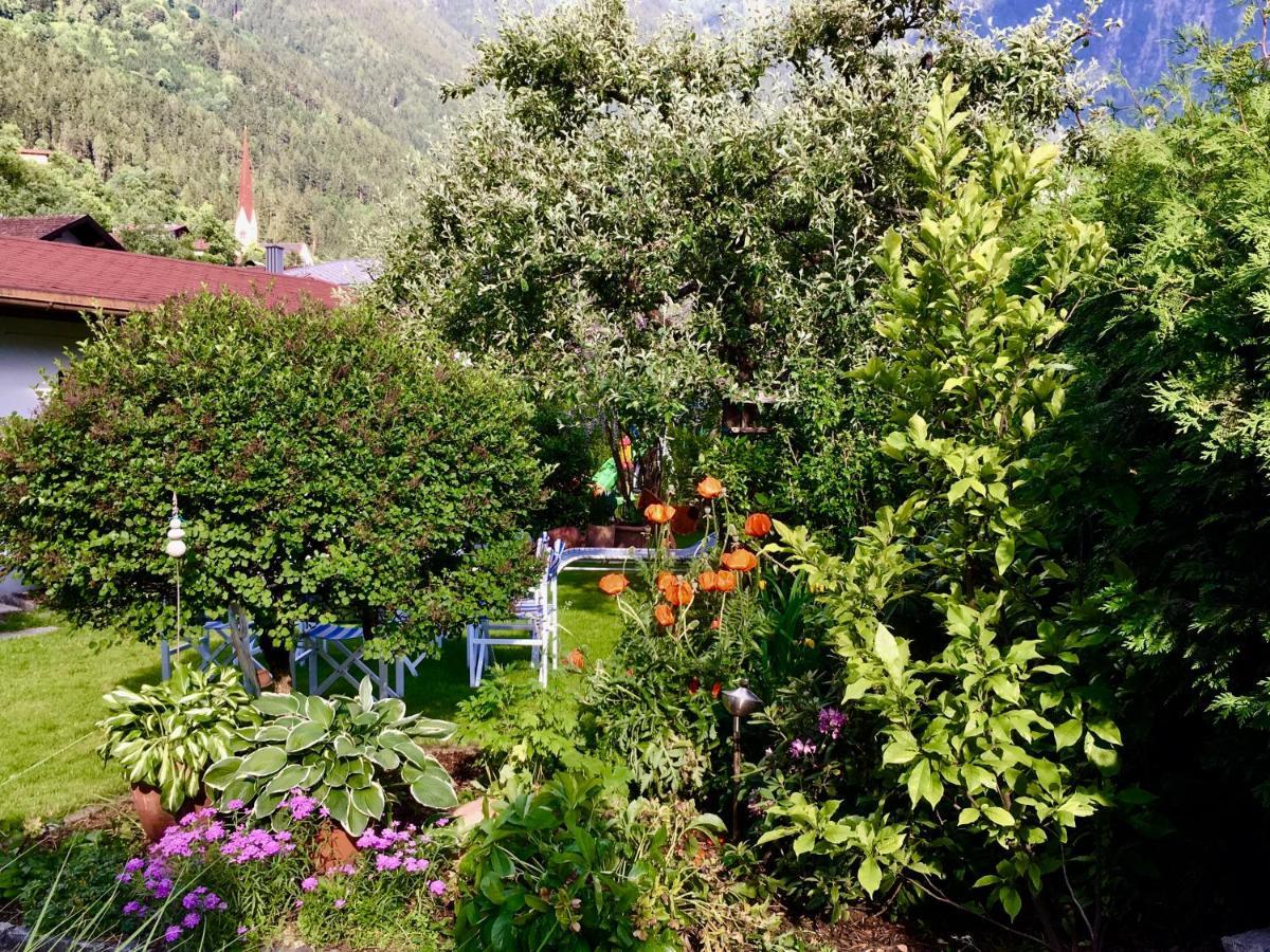 Haus Tirolerland Otel Oetz Dış mekan fotoğraf