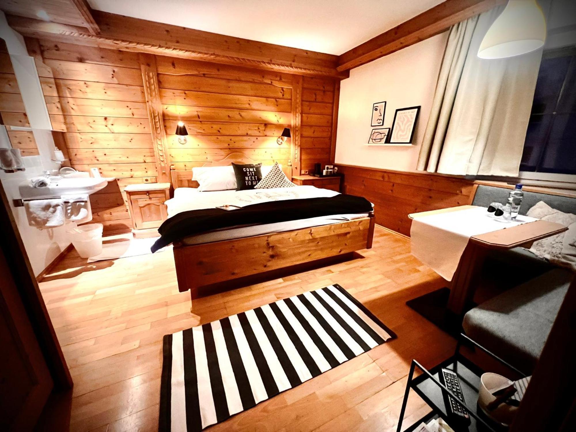 Haus Tirolerland Otel Oetz Dış mekan fotoğraf