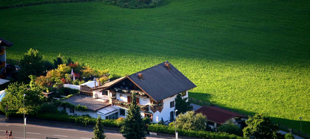 Haus Tirolerland Otel Oetz Dış mekan fotoğraf