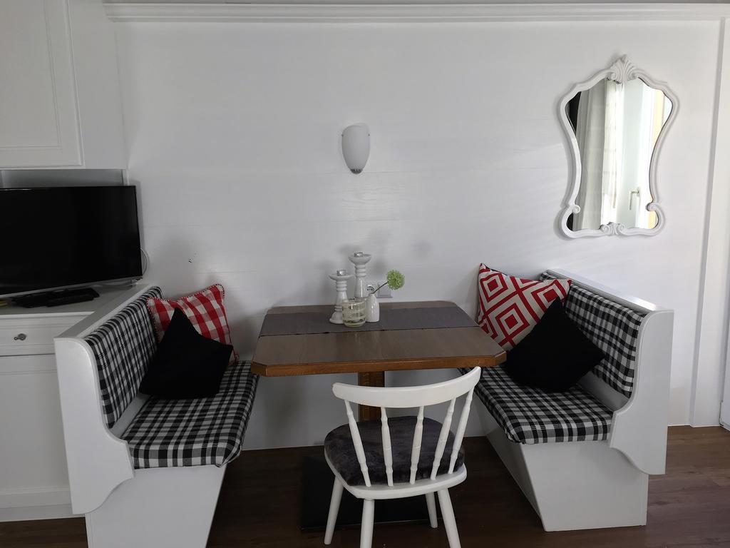 Haus Tirolerland Otel Oetz Dış mekan fotoğraf